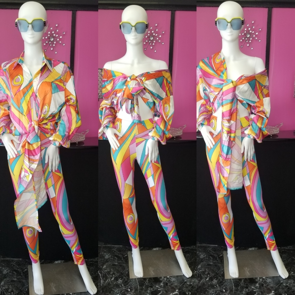 Two Piece Versatile Set - Picture 2 of 3